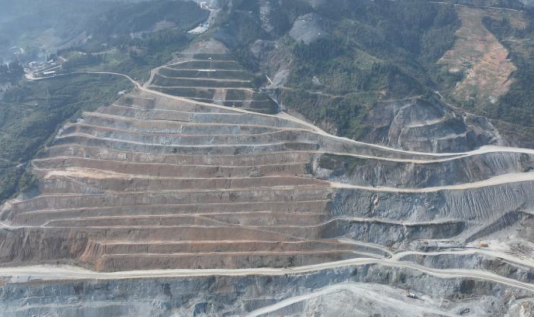 铜街、曼家寨露天采场西北帮边坡地质灾害治理工程监测服务项目.png